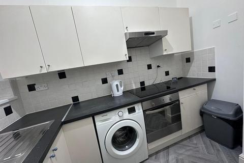 undefined, Richmond Road, Cardiff CF24