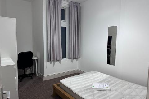 undefined, Richmond Road, Cardiff CF24