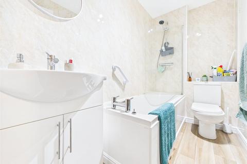 undefined, Longborough Drive, Abbeymead, Gloucester, Gloucestershire, GL4