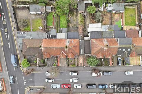 3 bedroom end of terrace house for sale, Durants Road, Enfield