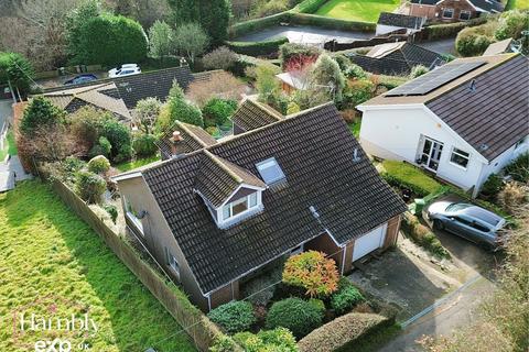 undefined, Ty Canol Lane, Caerphilly CF83