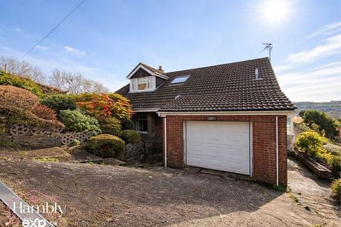 undefined, Ty Canol Lane, Caerphilly CF83