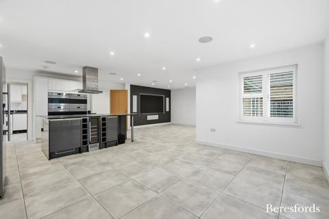 undefined, London Road, Great Notley, CM77