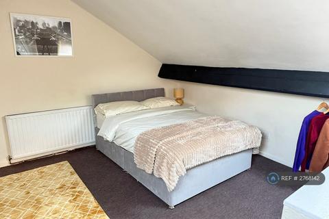 undefined, Woodsley Road, Leeds, LS3