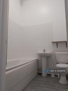 2 bedroom flat to rent, Mare Street, London, E8