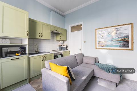 undefined, Warwick Way, London, SW1V
