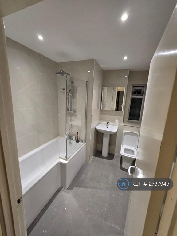 11 Bathroom