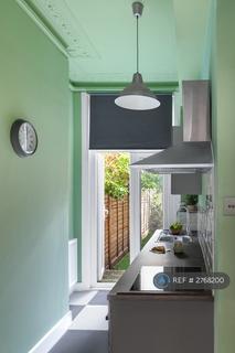 Studio to rent, Raleigh Rd, London, N8