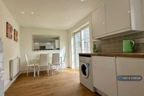 undefined, Hamble Road, Bedford, MK41