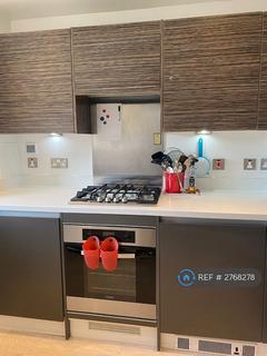 1 bedroom flat to rent, Triangle Apartments, London, E14