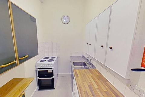 2 bedroom flat to rent, GLEN STREET, EDINBURGH, EH3