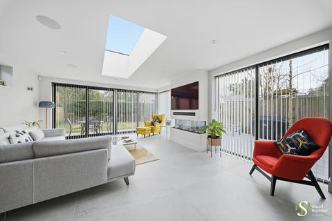 4 bedroom detached house for sale, Chelford Road, Knutsford, WA16