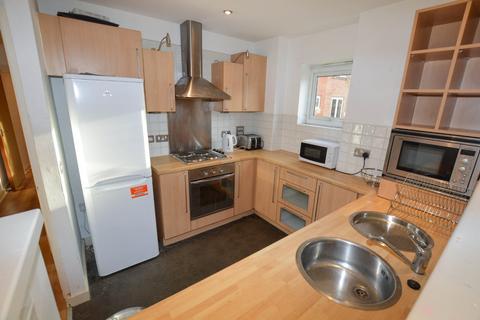 2 bedroom flat to rent, Jackson Crescent, Hulme, Manchester, M15
