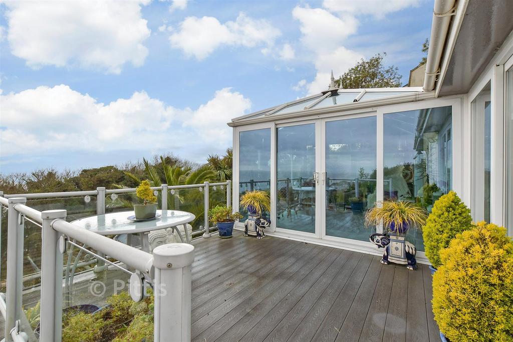 Patio / Decking