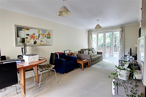 1 bedroom flat for sale, Clapham Central, 19 St Alphonsos Road, Clapham Common