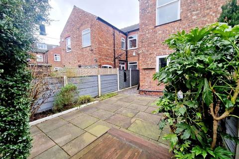 3 bedroom terraced house for sale, Abbey Road, Sale M33