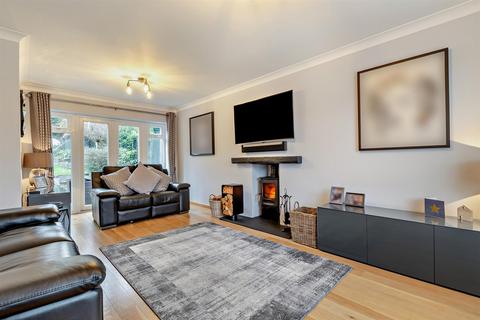 4 bedroom detached house for sale, Mallings Drive, Bearsted, Maidstone