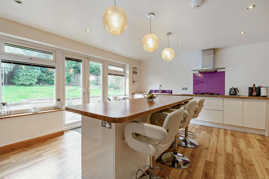 8676384-interior16-800.jpg