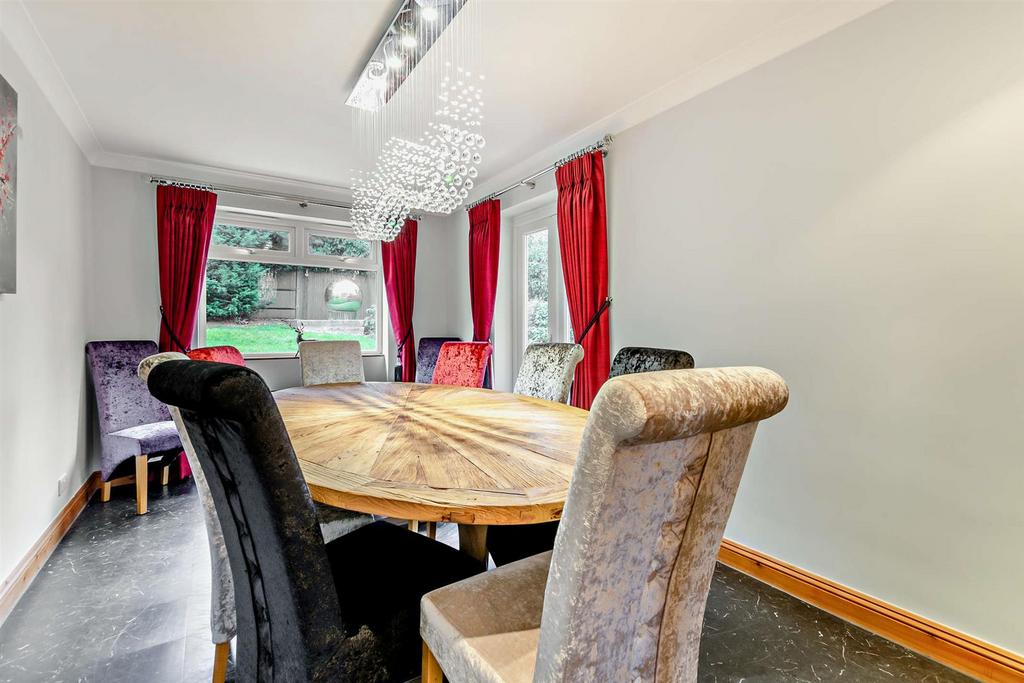 8676384-interior05-800.jpg