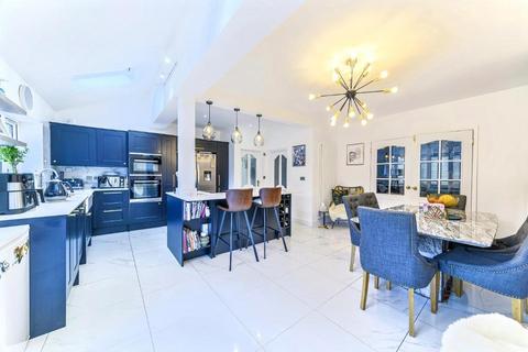 3 bedroom detached house for sale, Bedford MK40