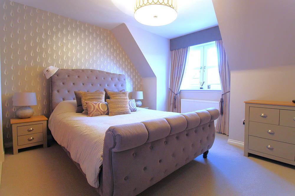 M Bedroom