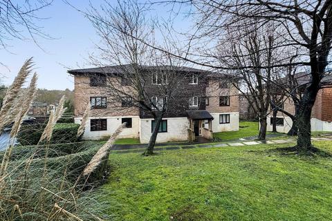 undefined, Fairbairn Close, Purley, Surrey, CR8 4DZ