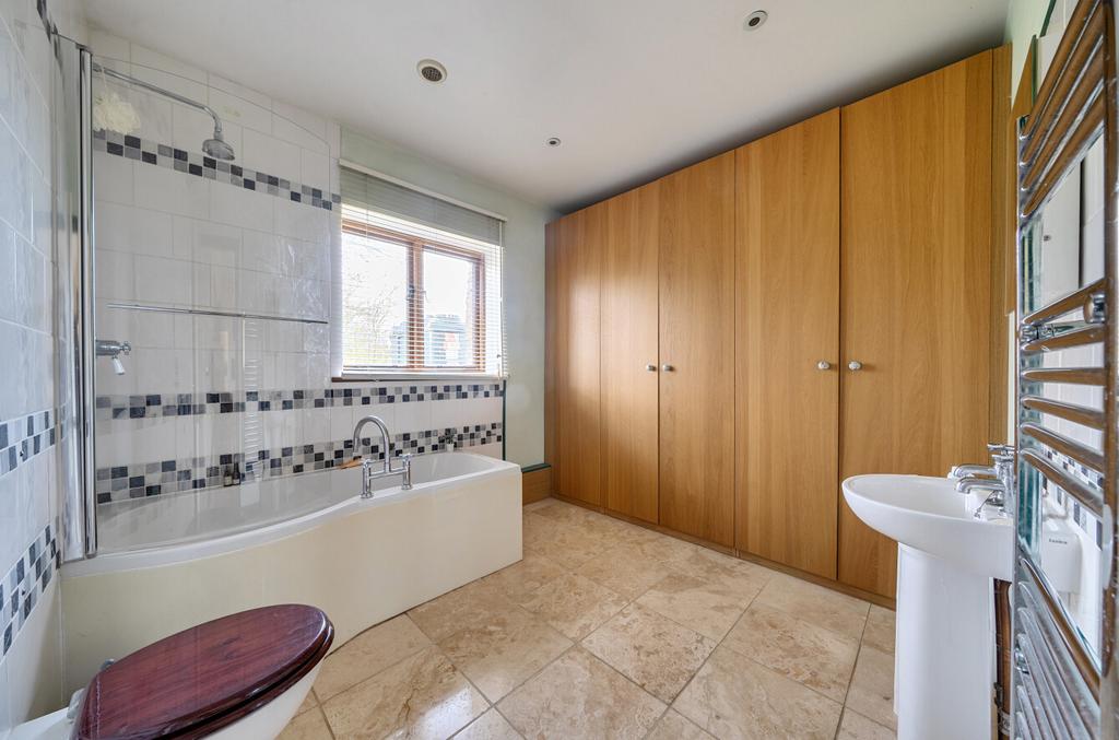 Annexe Bathroom