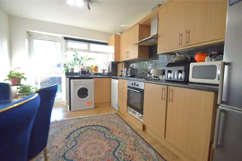 undefined, Woodcote Grove Road, Coulsdon, CR5