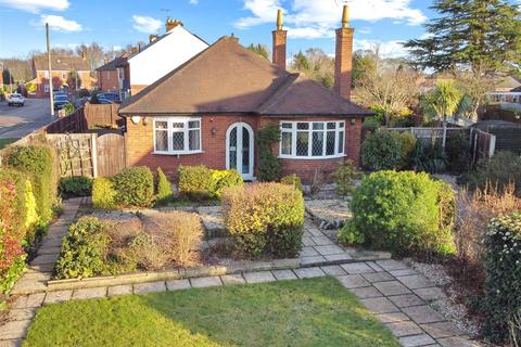 3 bedroom detached bungalow for sale, London Road, Balderton, Newark