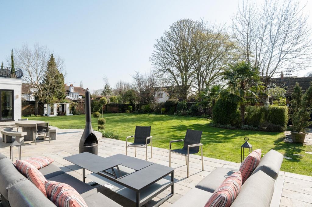 Sun Terrace/Gardens