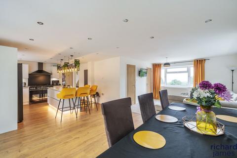 undefined, The Ridge, Blunsdon, Blunsdon, SN26