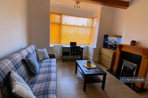 undefined, Eastern Avenue East, Romford, RM1