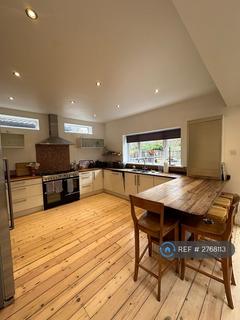 4 bedroom semi-detached house to rent, Barlow Moor Road, Manchester, M21