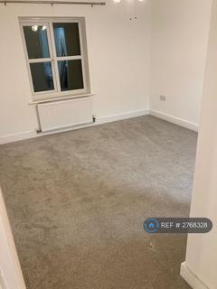 2 bedroom flat to rent, Scholars Way, Bury, BL9