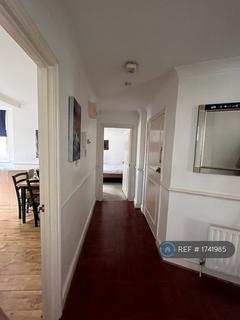 2 bedroom flat to rent, Catherine Grove, London, SE10