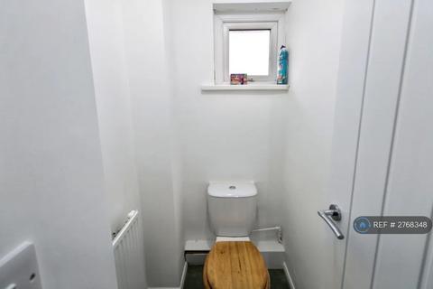3 bedroom end of terrace house to rent, Edge Court, Durham, DH1