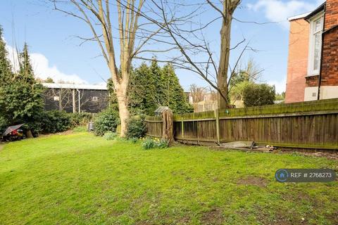1 bedroom flat to rent, Sylvan Road, London, SE19