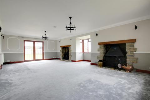 undefined, Hastoe Hill, Hastoe, Tring