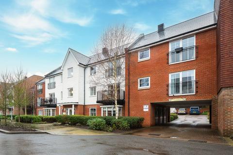 1 bedroom flat for sale, Eden Road, Sevenoaks TN14
