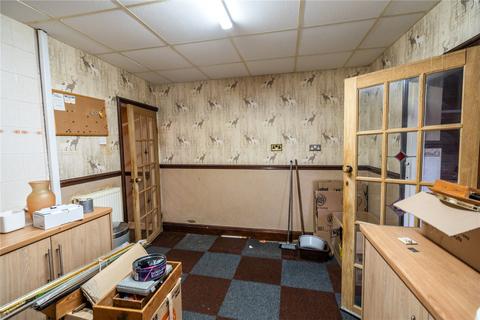 2 bedroom end of terrace house for sale, Lancaster Avenue, Grimsby, Lincolnshire, DN31