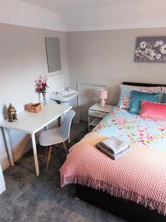 undefined, London Road - Rm11