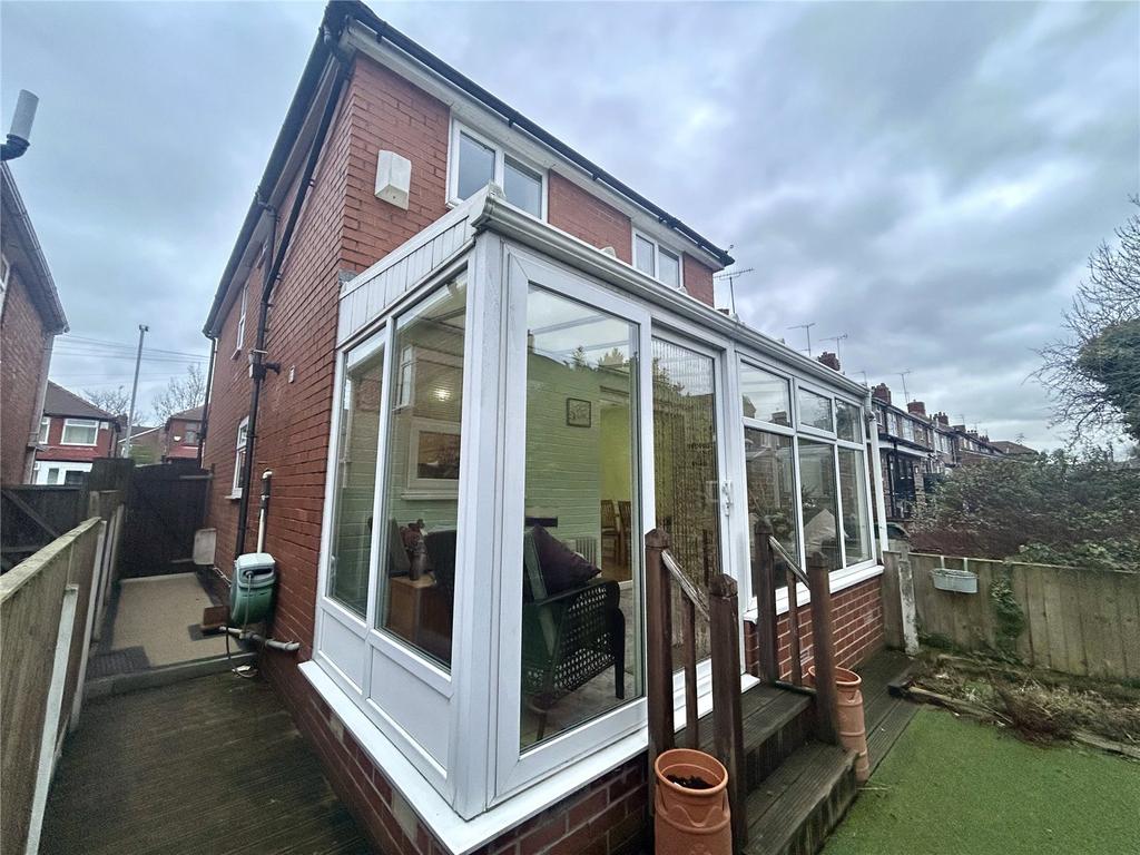 Rear External