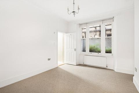 3 bedroom flat to rent, Morpeth Mansions, Morpeth Terrace, London, SW1P