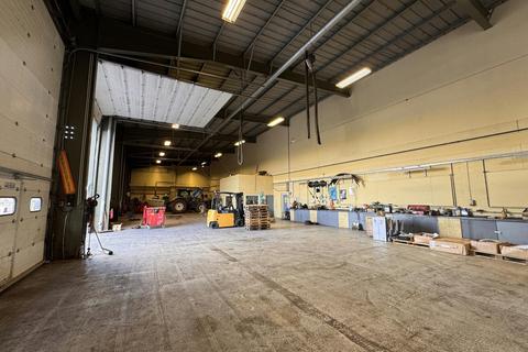 Warehouse for sale, Newport Rd Uffington SY4 4RR