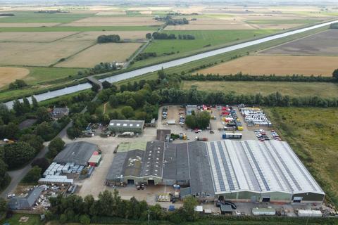 Warehouse to rent, Middle Drove Wisbech PE14 8JT