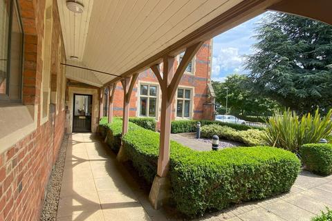 Office to rent, Chester Rd Castle Bromwich B36 9DE