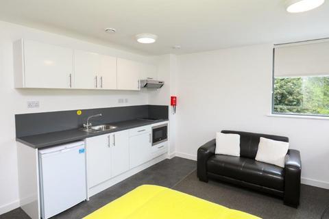 1 bedroom flat to rent, Five Ways B15