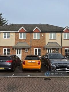 3 bedroom semi-detached house to rent, Aldenham Close, Slough, SL3
