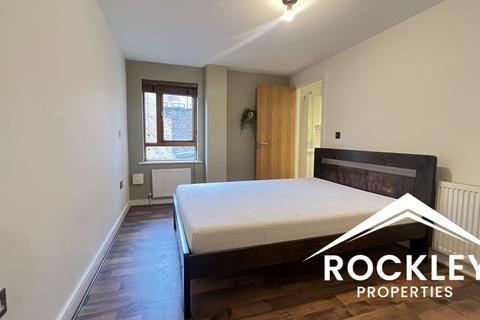 2 bedroom flat for sale, Wolverley Street, London E2