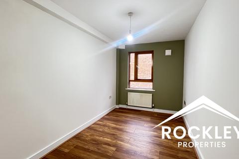 2 bedroom flat for sale, Wolverley Street, London E2